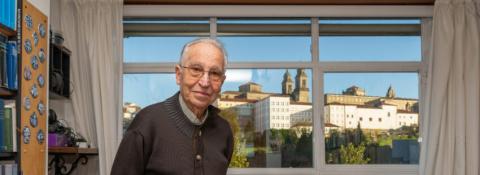 Profesor Andrés Torres Queiruga. Teólogo